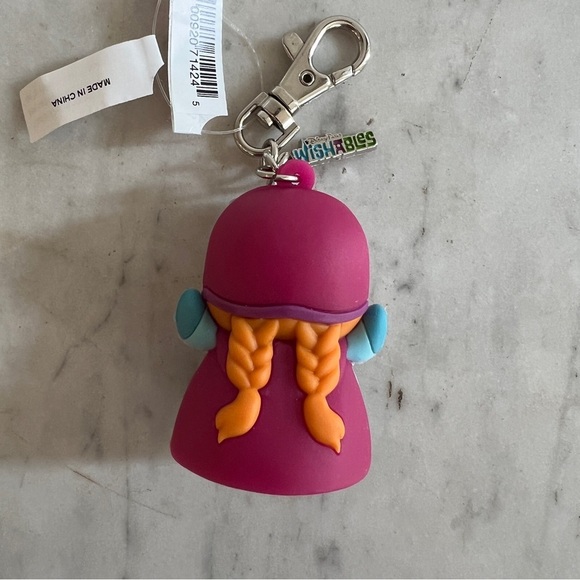 DISNEY PARKS Frozen ANNA Wishables 3D Figure  Keychain - Bag Clip - NWT - Picture 2 of 3